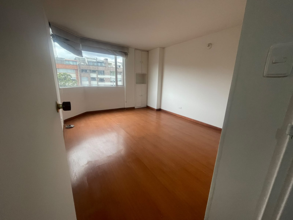 Apartamento en venta en Alhambra, Bogotá · foto 14 de 19