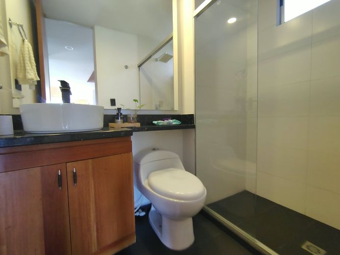 Apartamento de 3 alcobas en arriendo en El Poblado, Medellín, 170 m² · foto 18 de 18