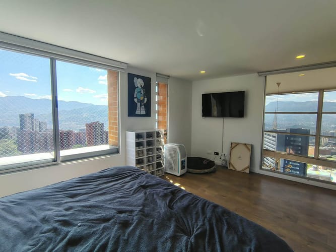 Apartamento de 3 alcobas en arriendo en El Poblado, Medellín, 170 m² · foto 8 de 18