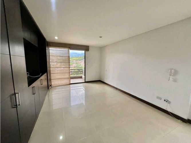 Apartamento de 3 alcobas en venta en Aguacatal, Cali, 180 m² · foto 10 de 24