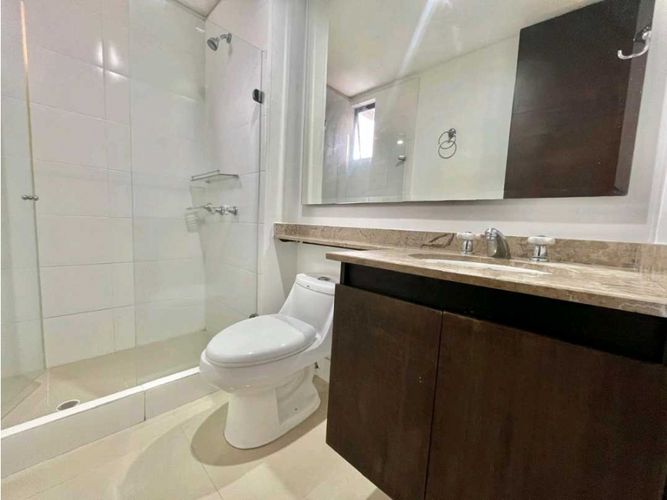 Apartamento de 3 alcobas en venta en Aguacatal, Cali, 180 m² · foto 20 de 24