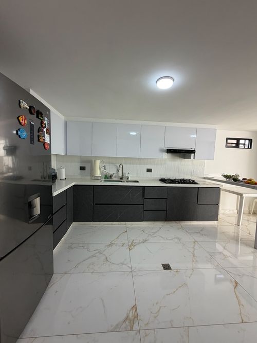 Casa de 6 alcobas en venta en Urbanizacion Diamante Ii Etapa, Bucaramanga, 200 m² · foto 7 de 24