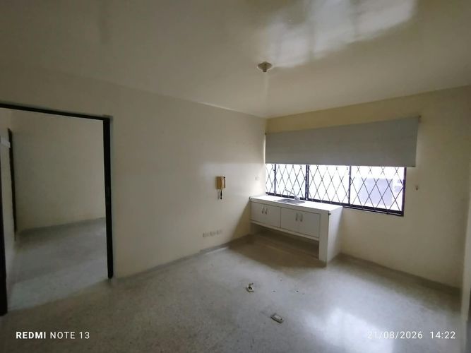 Casa de 6 alcobas en venta en San Alonso, Bucaramanga, 276 m² · foto 11 de 24