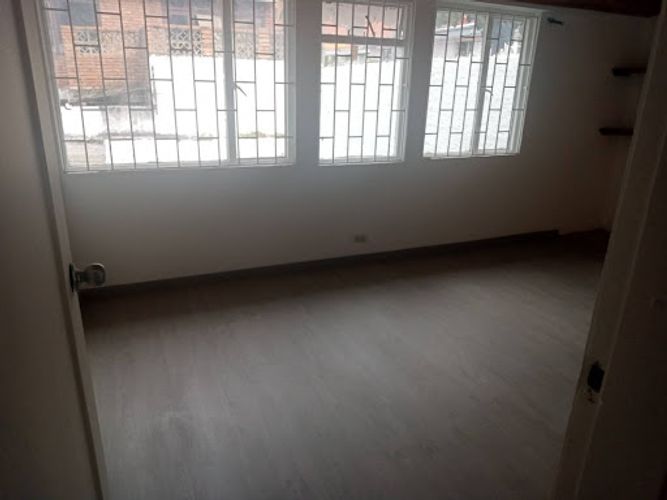 Casa de 4 alcobas en venta en Santa Barbara, Bogotá, 300 m² · foto 20 de 24