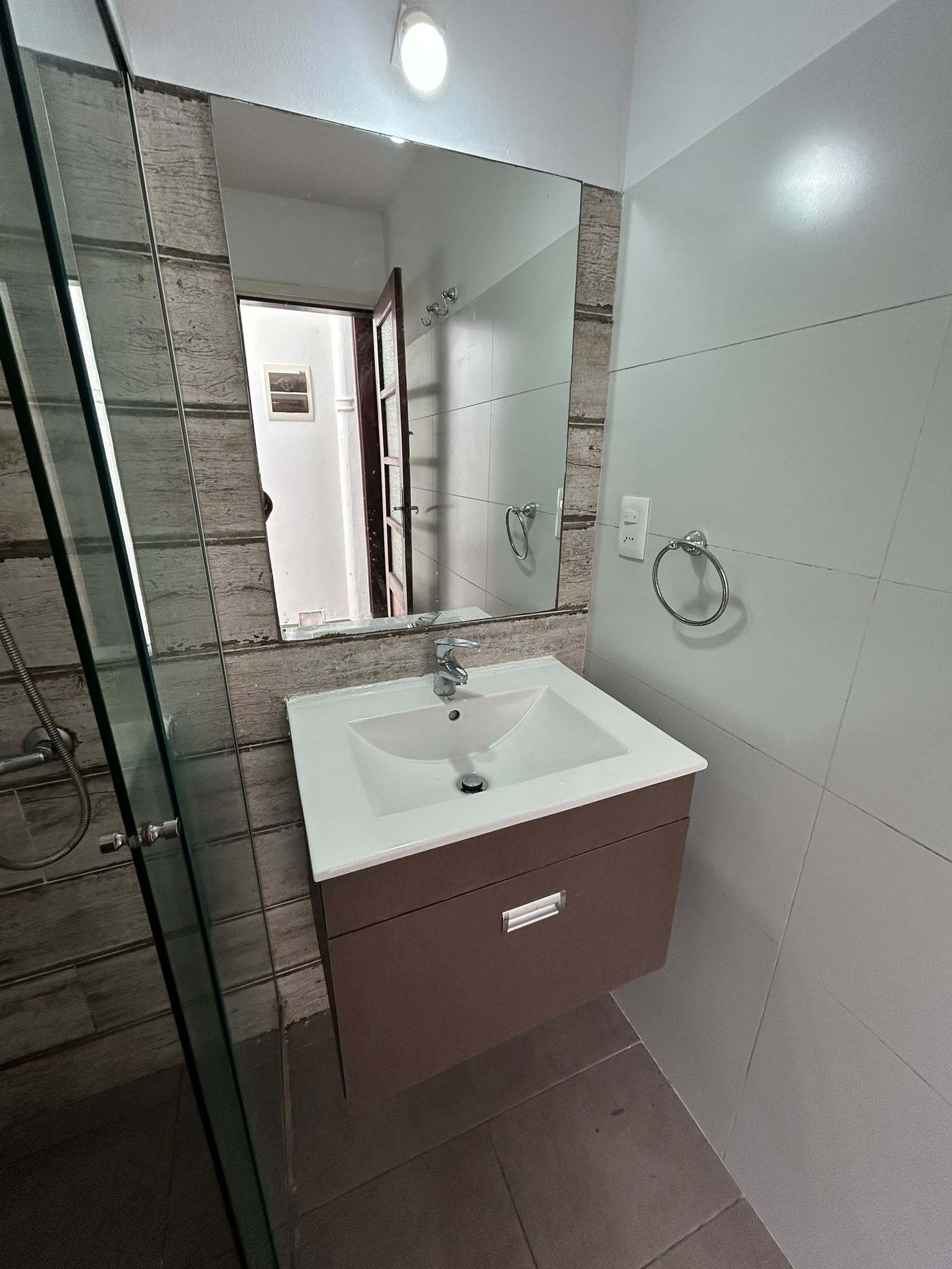 Alquiler apartamento 2 dormitorios + Escritorio + Azotea Propia todo reciclado Tres Cruces · Foto 9