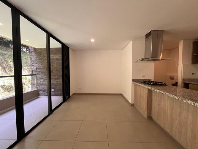 Apartamento de 3 alcobas en venta en Don Diego, El Retiro, 77 m² · foto 2 de 18