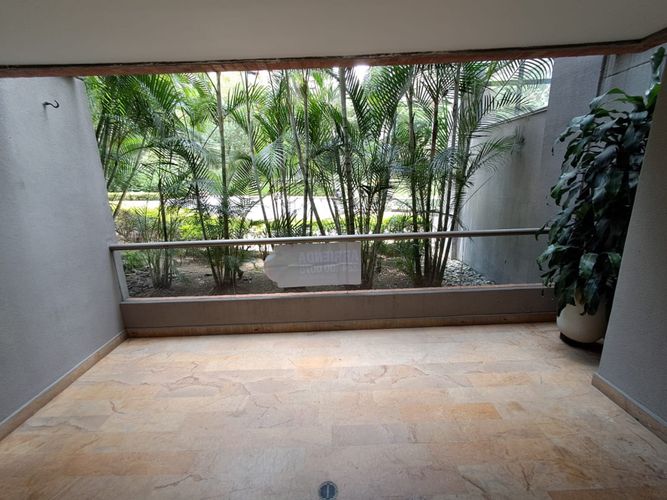 Apartamento de 3 alcobas en arriendo en Los Balsos, Medellín, 133 m² · foto 11 de 24
