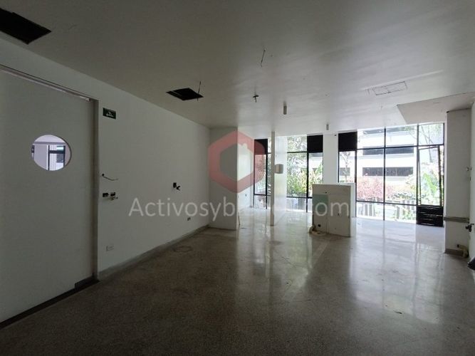 Local en arriendo en El Poblado, Medellín, 230 m² · foto 6 de 21