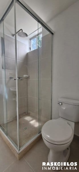 Apartaestudio en venta en Belén Rosales, Medellín, 37 m² · foto 5 de 20