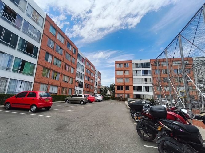 Apartamento de 3 alcobas en arriendo en Paseo Real Ii, Piedecuesta, 47 m² · foto 22 de 24