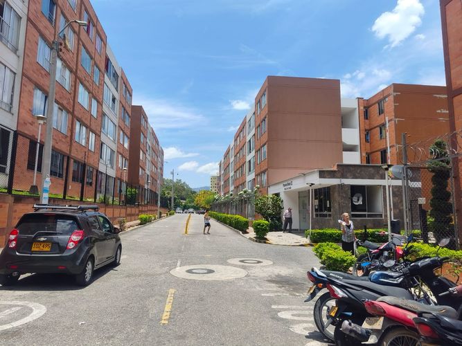 Apartamento de 3 alcobas en arriendo en Paseo Real Ii, Piedecuesta, 47 m² · foto 23 de 24