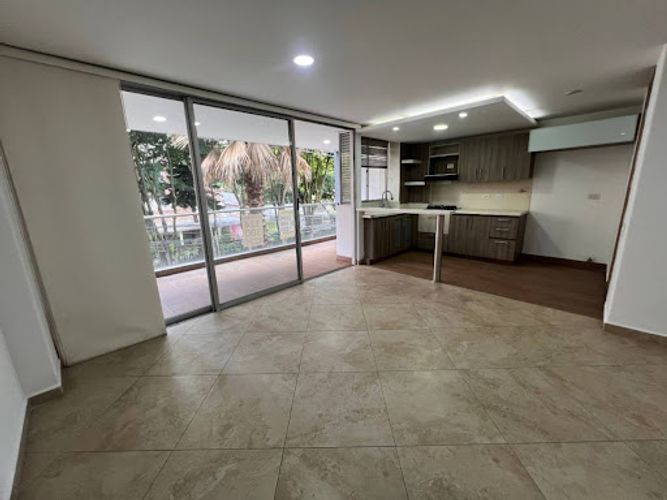 Apartamento de 3 alcobas en arriendo en Zuñiga, Envigado, 120 m² · foto 2 de 21