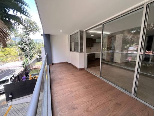 Apartamento de 3 alcobas en arriendo en Zuñiga, Envigado, 120 m² · foto 5 de 21