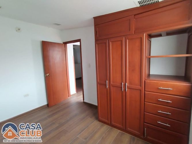 Apartamento de 2 alcobas en venta en Junin Sector I, Piedecuesta, 60 m² · foto 6 de 8