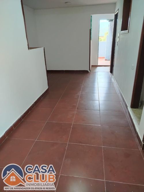 Apartamento de 2 alcobas en venta en Junin Sector I, Piedecuesta, 60 m² · foto 4 de 8