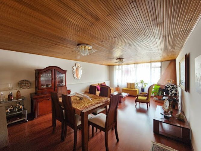 Casa de 3 alcobas en venta en El Encanto, Bogotá, 277 m² · foto 9 de 20