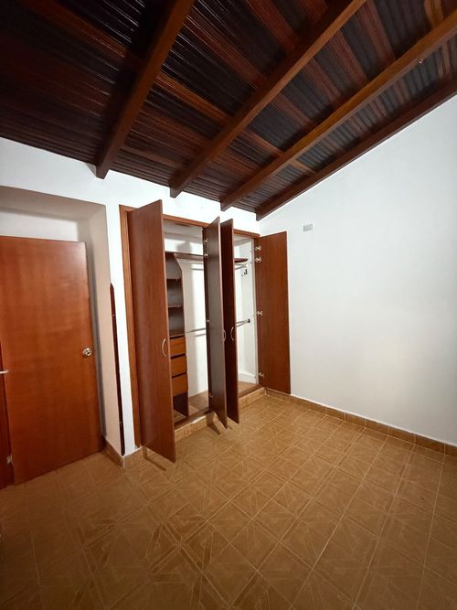 Casa de 5 alcobas en venta en Provenza, Bucaramanga, 150 m² · foto 10 de 24