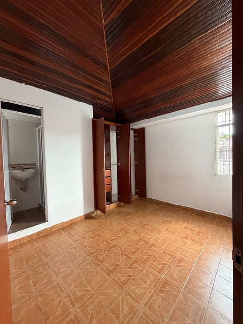 Casa de 5 alcobas en venta en Provenza, Bucaramanga, 150 m² · foto 12 de 24