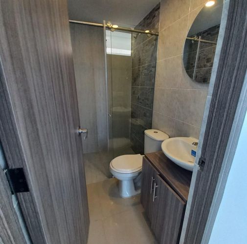 Apartamento de 2 alcobas en venta en Las Vegas De Comfandi, Cali, 60 m² · foto 9 de 10