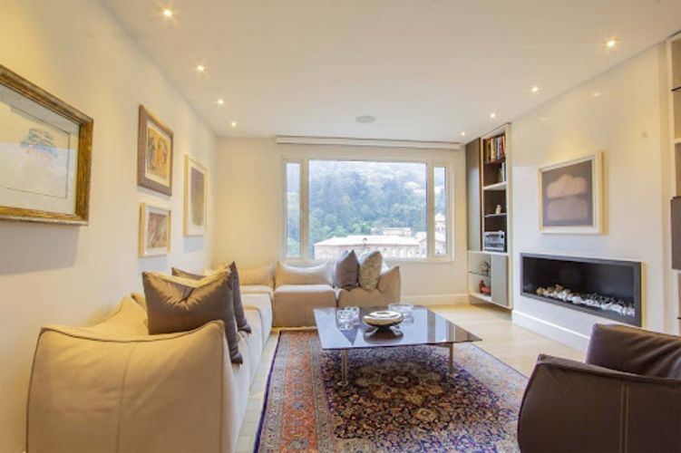 Apartamento de 2 alcobas en venta en Chico, Bogotá, 396 m² · foto 9 de 24