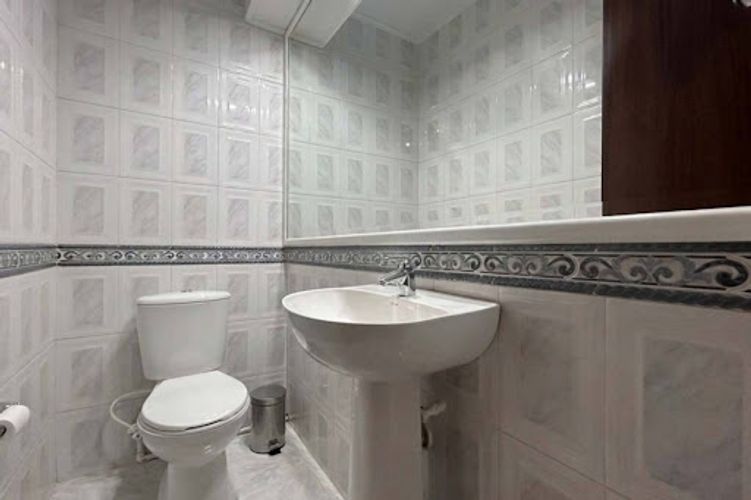 Casa de 4 alcobas en venta en Estoril, Bogotá, 302 m² · foto 15 de 24