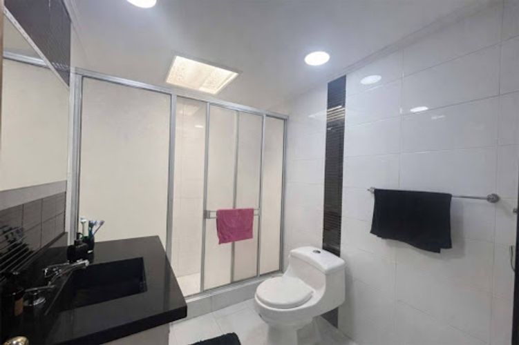 Casa de 4 alcobas en venta en Estoril, Bogotá, 302 m² · foto 16 de 24