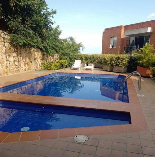 Apartamento de 3 alcobas en venta en Altos De Menga, Cali, 55 m² · foto 4 de 15
