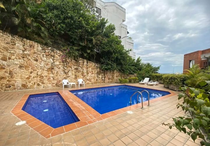 Apartamento de 3 alcobas en venta en Altos De Menga, Cali, 55 m² · foto 5 de 15