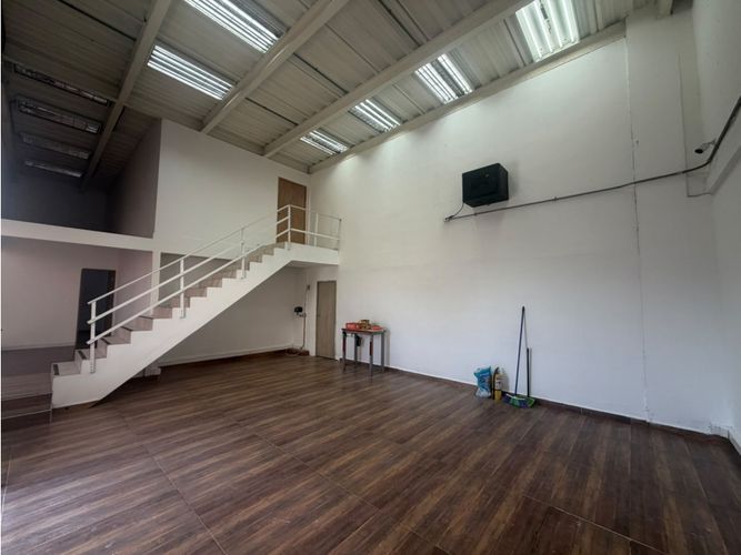 Bodega en arriendo en Juan Mina, Barranquilla, 667 m² · foto 2 de 10