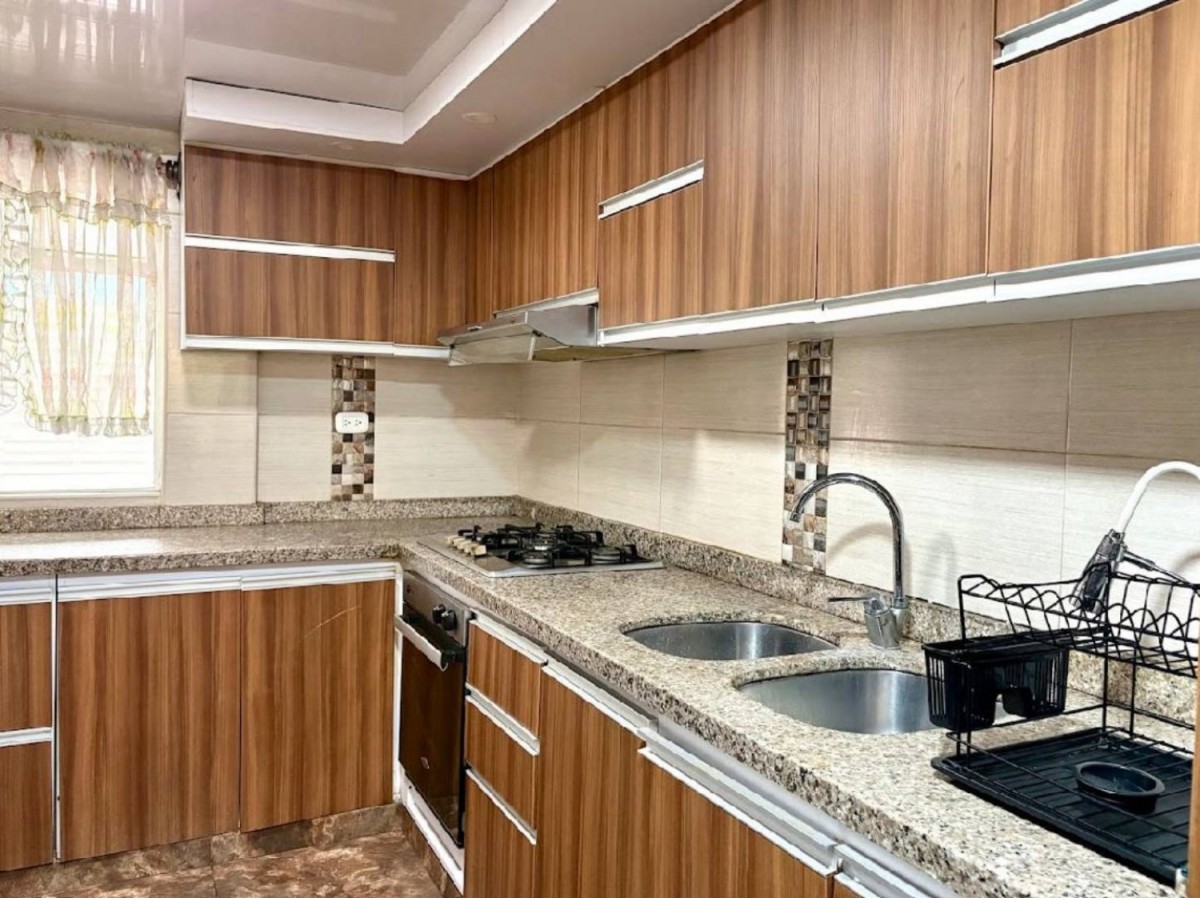 Casa en venta en Barrios Unidos, Bogotá · foto 16 de 24