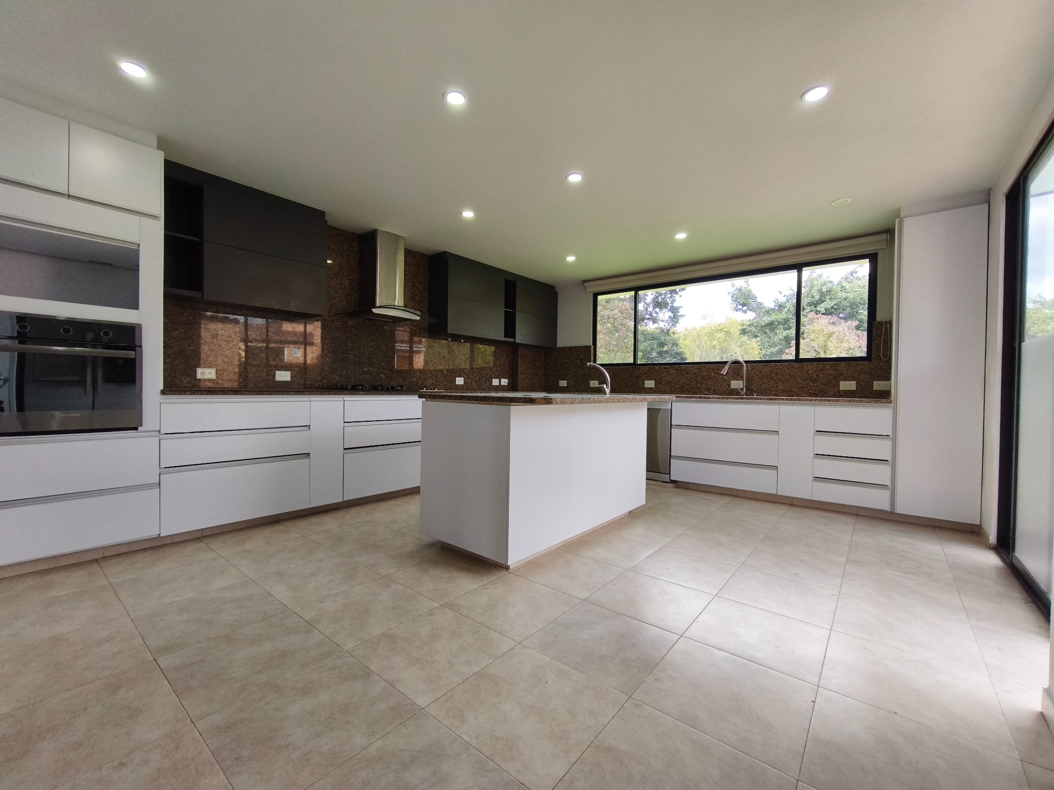 Casa en venta en Guaymaral, Bogotá · foto 14 de 24