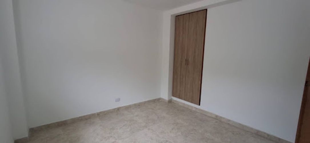 Casa de 9 alcobas en venta en La Portada, La Calera, 657 m² · foto 4 de 20