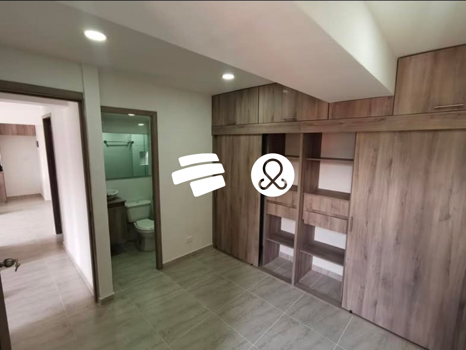 Apartamento en venta en San Antonio De Prado, Medellín · foto 2 de 9