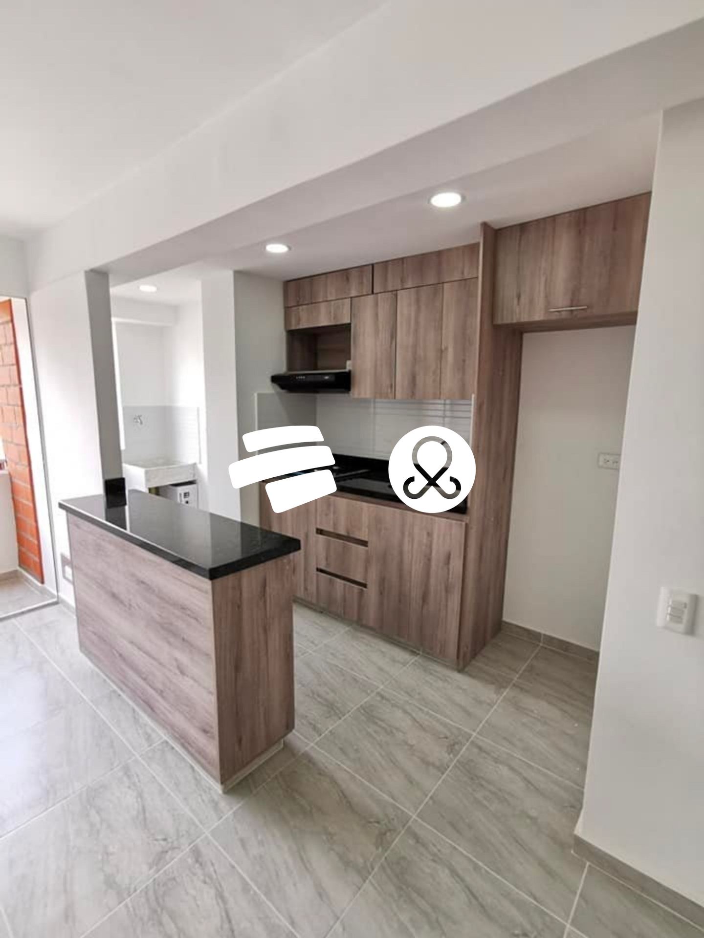 Apartamento en venta en San Antonio De Prado, Medellín · foto 3 de 9