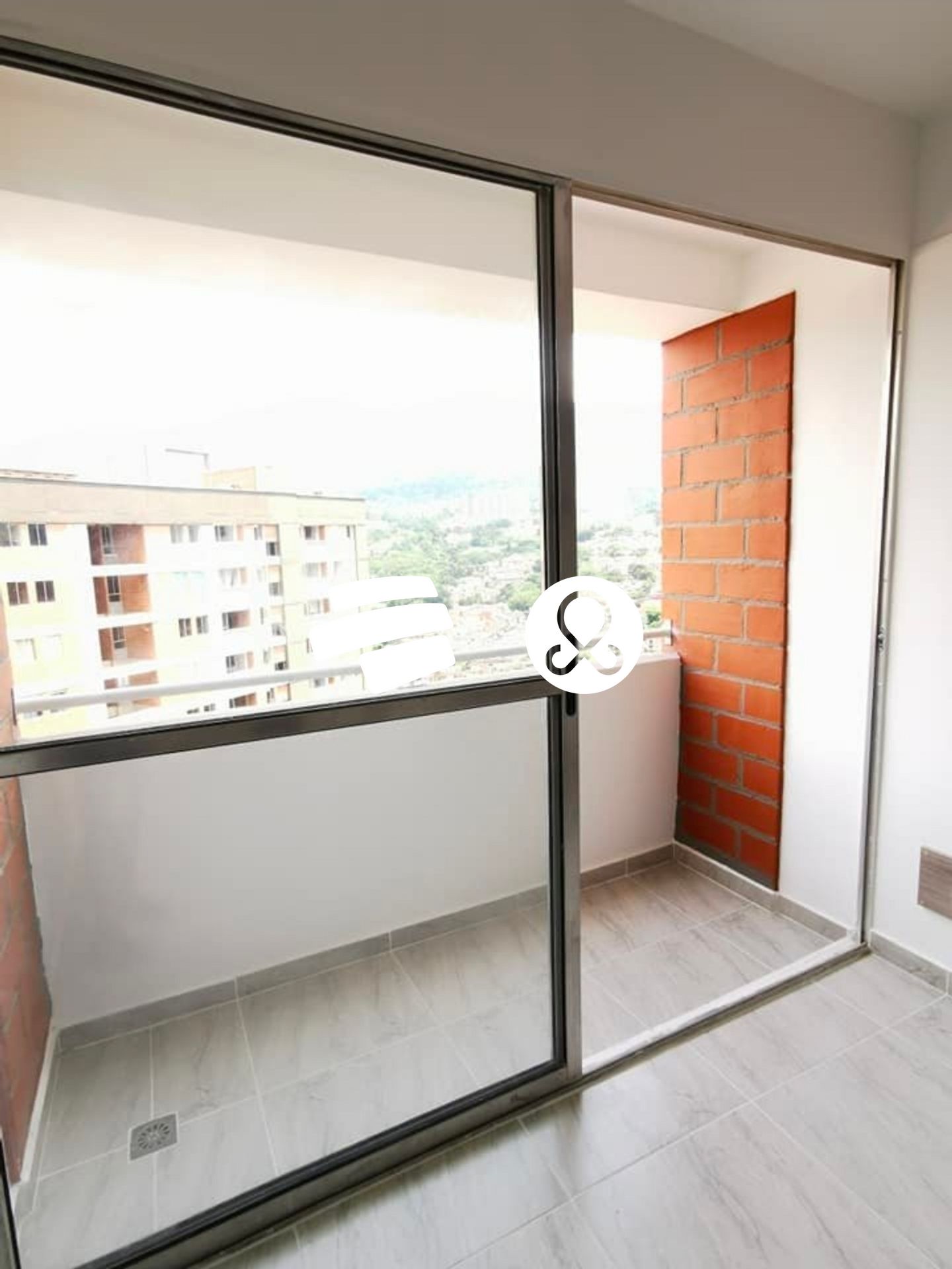 Apartamento en venta en San Antonio De Prado, Medellín · foto 4 de 9