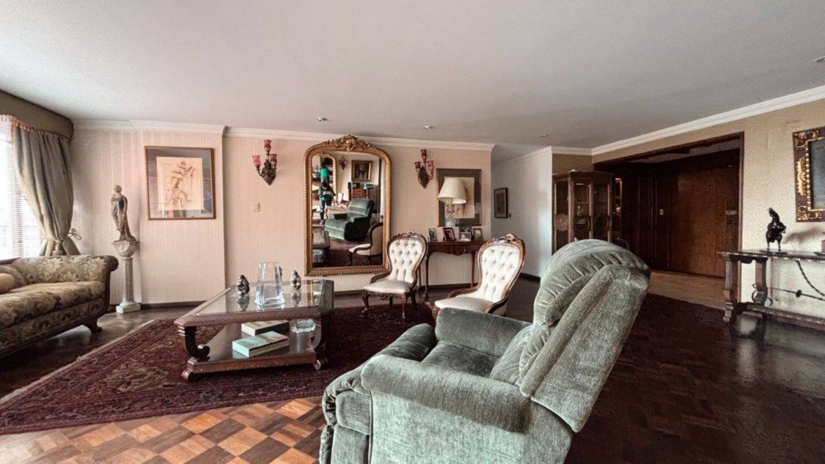 Apartamento en venta en Los Rosales, Bogotá · foto 5 de 24