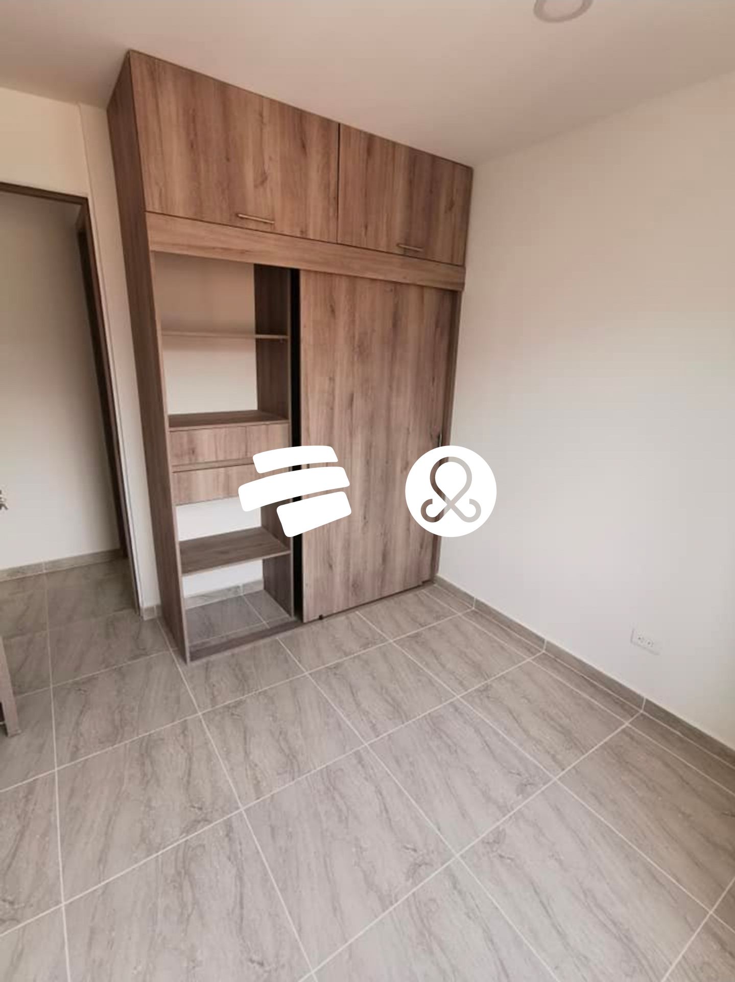 Apartamento en venta en San Antonio De Prado, Medellín · foto 5 de 9