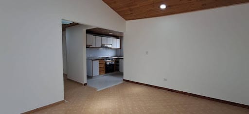Casa de 9 alcobas en venta en La Portada, La Calera, 657 m² · foto 17 de 20