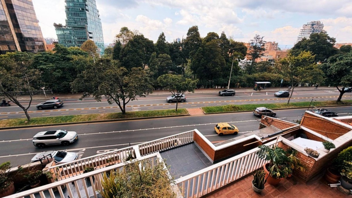 Apartamento en venta en Los Rosales, Bogotá · foto 13 de 24