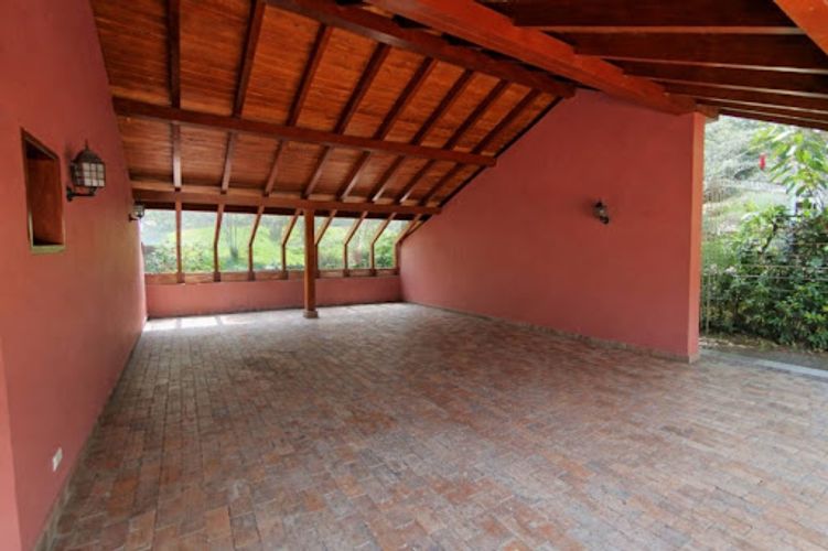 Casa de 3 alcobas en venta en Casa Blanca, Bogotá, 636 m² · foto 19 de 24