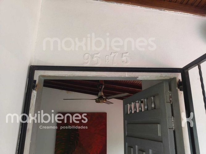 Casa de 3 alcobas en arriendo en Parroquial, Apartado, 150 m² · foto 8 de 24