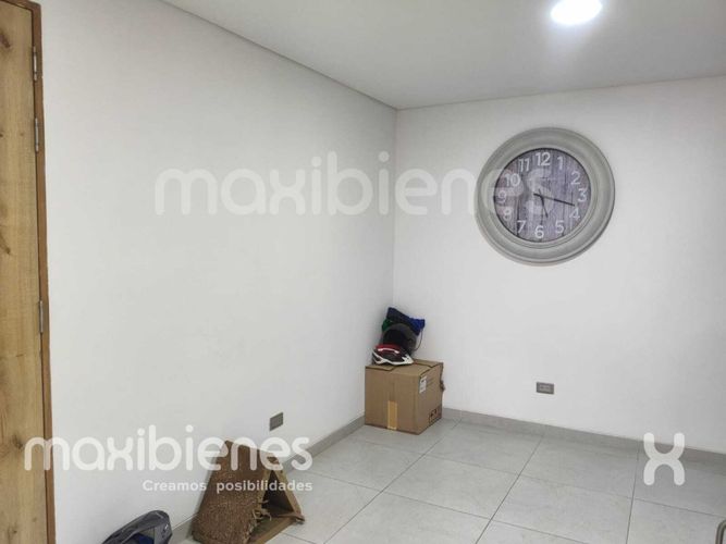 Apartamento de 2 alcobas en venta en El Salvador, Apartado, 60 m² · foto 6 de 24