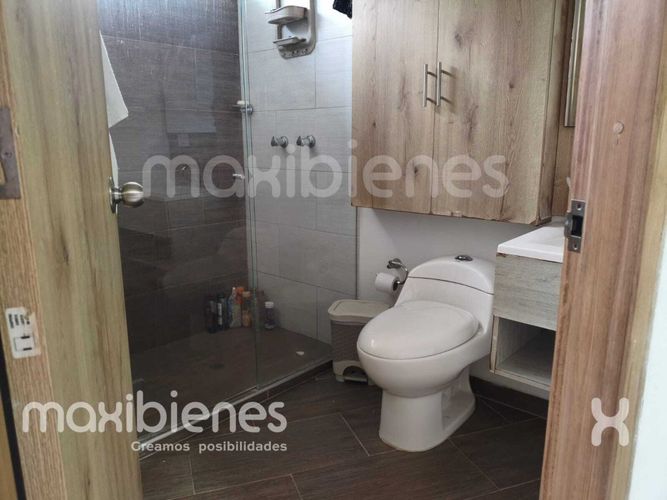 Apartamento de 2 alcobas en venta en El Salvador, Apartado, 60 m² · foto 11 de 24