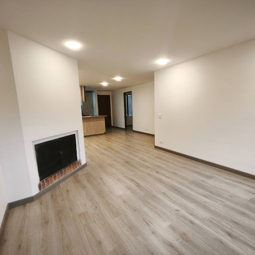 Apartamento en venta en Santa Barbara, Bogotá · foto 2 de 13
