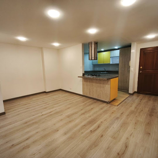 Apartamento en venta en Santa Barbara, Bogotá · foto 3 de 13