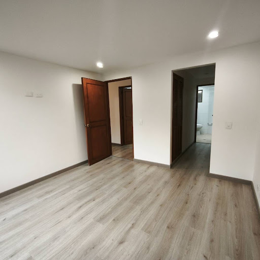 Apartamento en venta en Santa Barbara, Bogotá · foto 6 de 13
