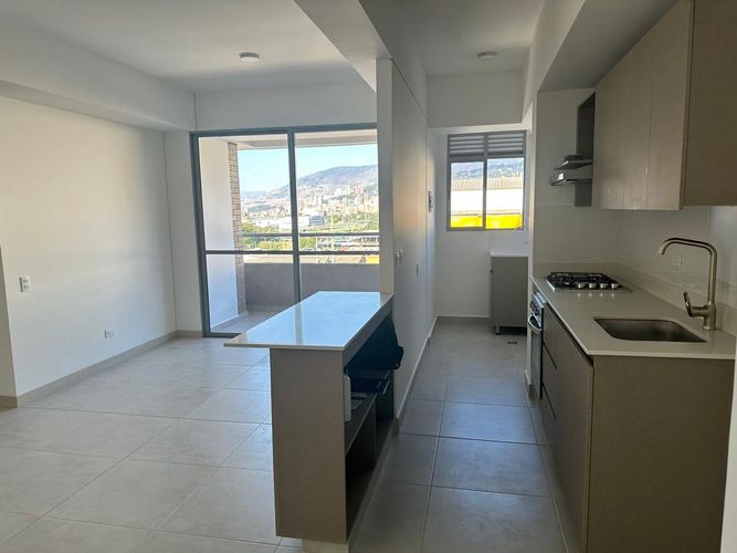 Apartamento en venta en Las Vegas, Envigado · foto 2 de 12