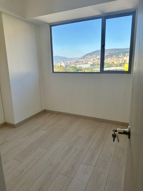 Apartamento en venta en Las Vegas, Envigado · foto 3 de 12