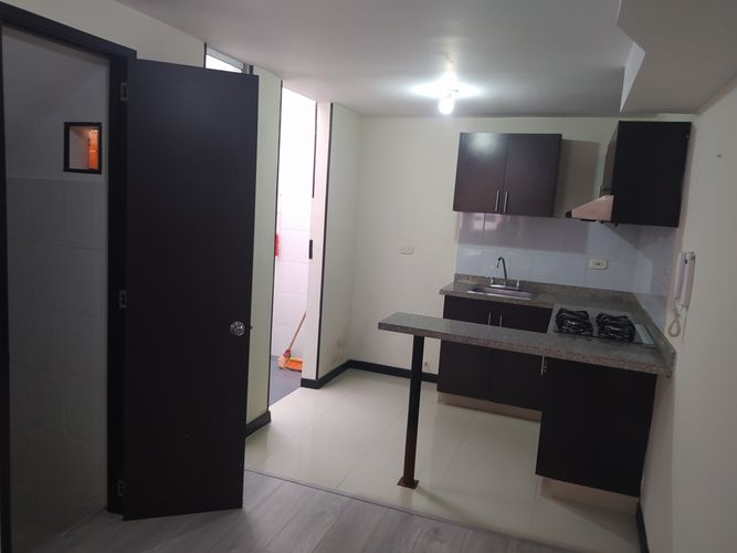 Casa de 3 alcobas en venta en El Hato, Funza, 80 m² · foto 3 de 24