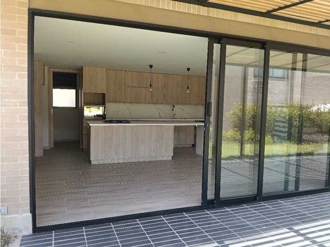 Casa de 3 alcobas en venta en Puente Pelaez, El Retiro, 238 m² · foto 5 de 24